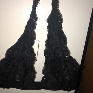 black nwt bralette